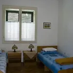 With Wifi - 11667 Split